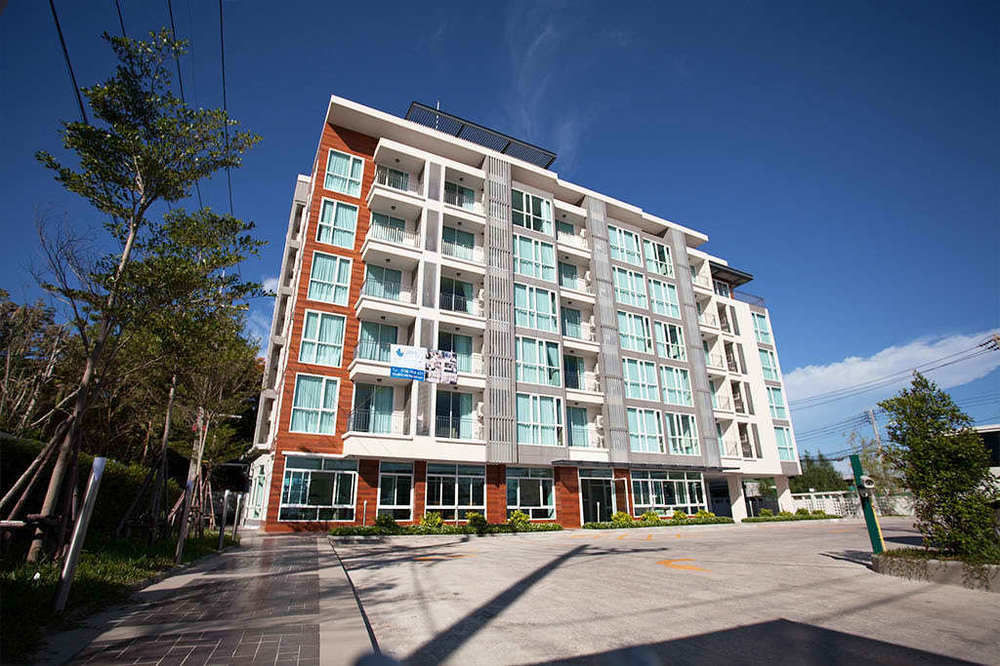 Bbg Seaside Luxurious Service Apartment Bang Saen Luaran gambar