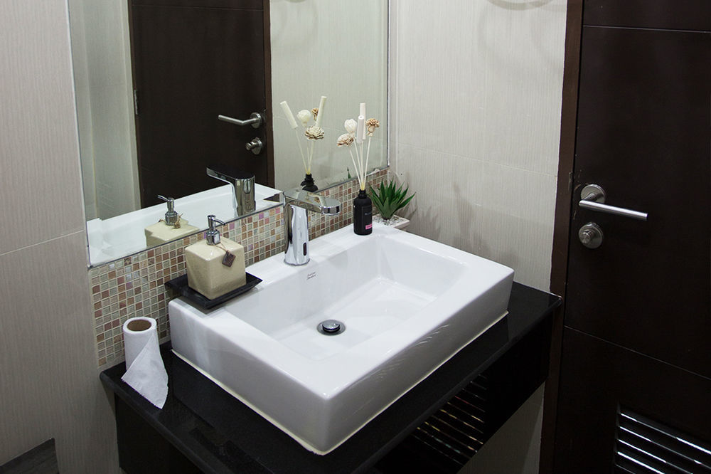 Bbg Seaside Luxurious Service Apartment Bang Saen Luaran gambar