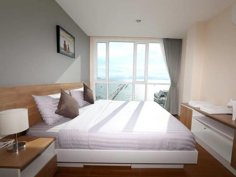 Bbg Seaside Luxurious Service Apartment Bang Saen Luaran gambar